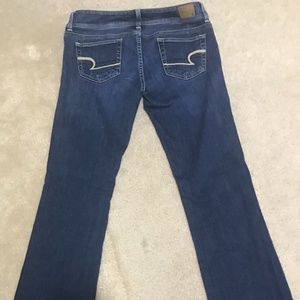 AEO Low Rise Artist Stretch Bootcut JeansSize 4